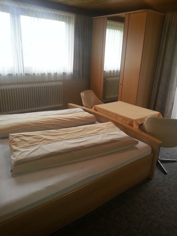 Haus Karwendelblick Bed and Breakfast Leutasch Kamer foto